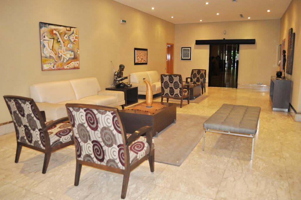 Afrin Prestige Hotel มาปูโต ภายนอก รูปภาพ